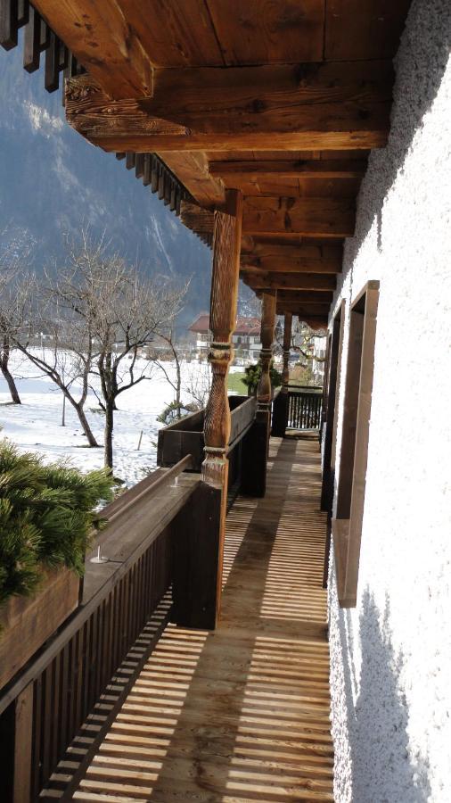 Landhaus Schoesser-Brandler Mayrhofen Eksteriør billede